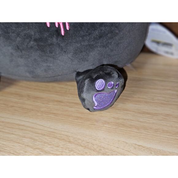 Squishmallows Frumpy the Bigfoot - Picture 2 of 5